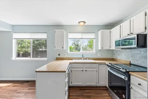4418 S Argonne Way Aurora CO 80015