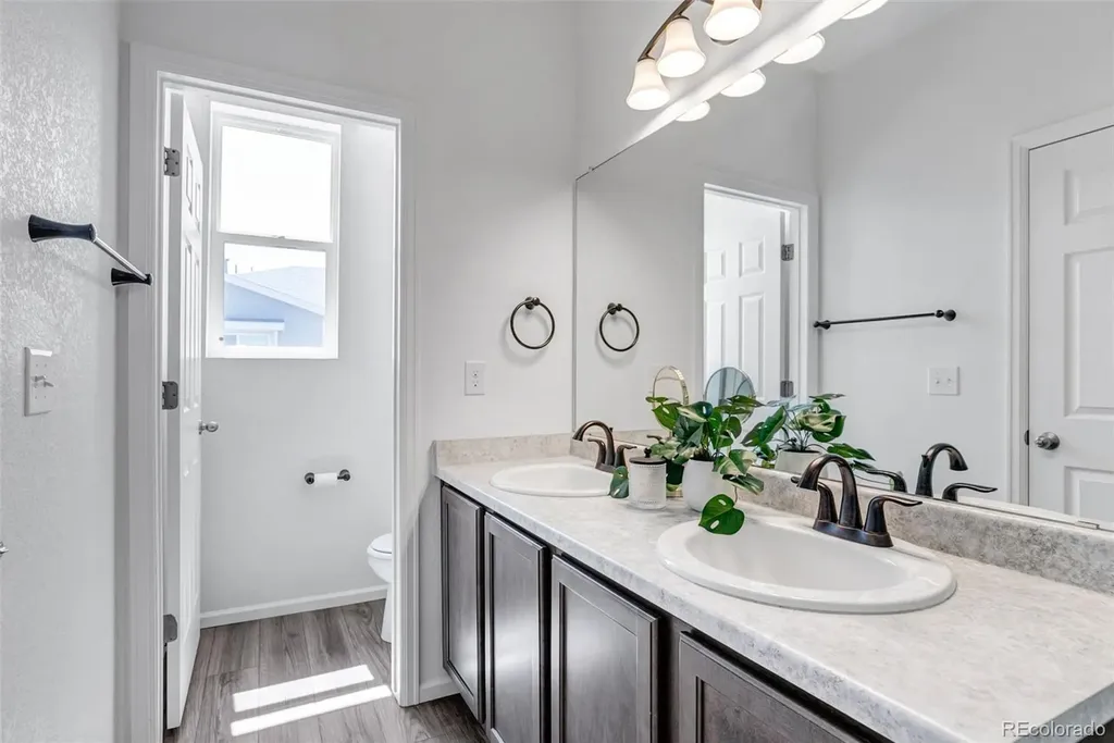 23642 E 5th Drive Aurora CO 80018