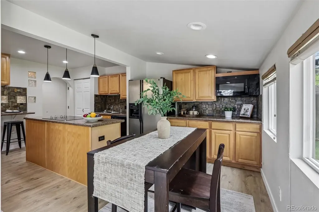 2121 S Lowell Boulevard Denver CO 80219