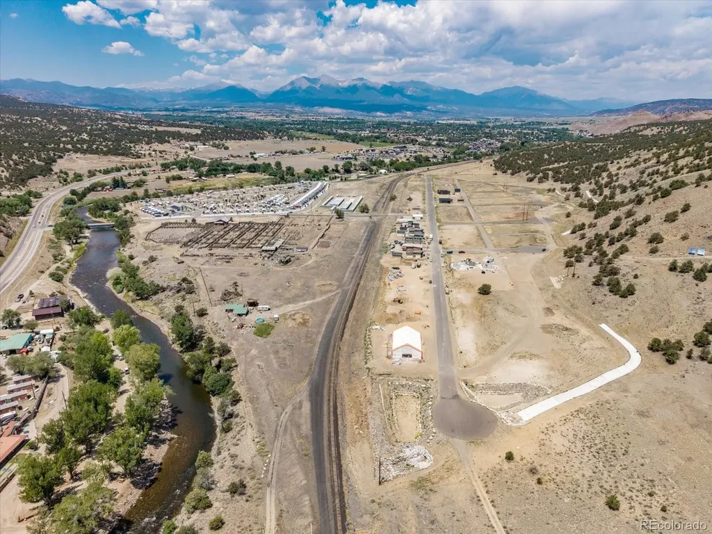 5063 Main Street Salida CO 81201