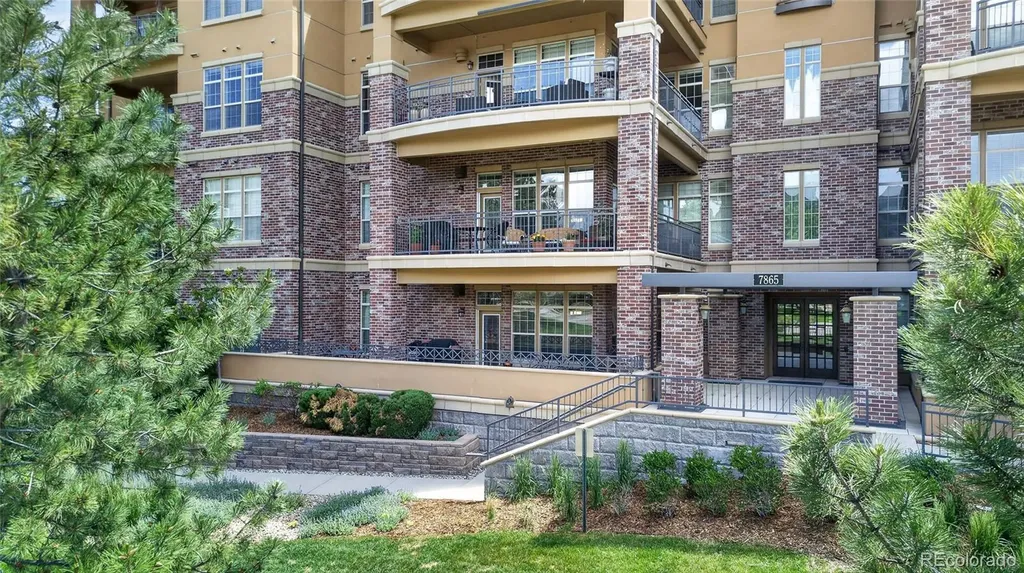 7865 Vallagio Lane Englewood CO 80112