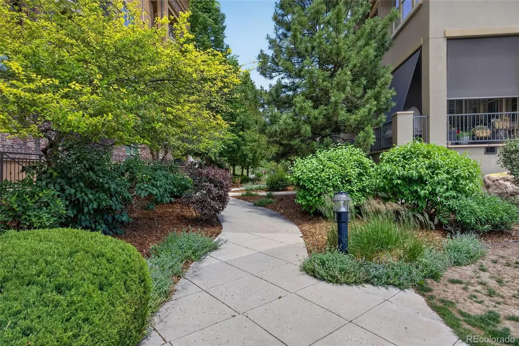 7865 Vallagio Lane Englewood CO 80112