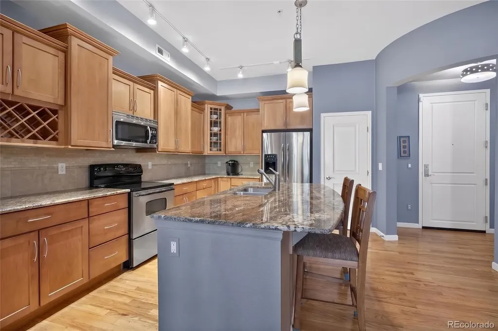 7865 Vallagio Lane Englewood CO 80112