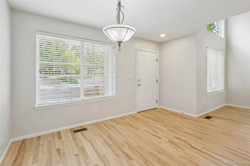 4044 E Geddes Circle Centennial CO 80122