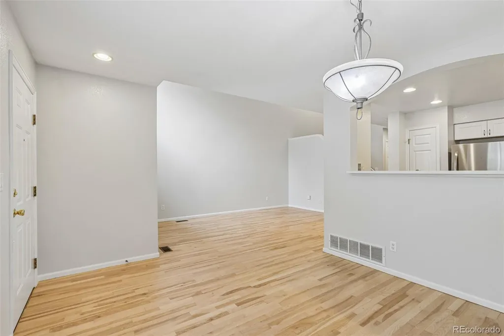 4044 E Geddes Circle Centennial CO 80122
