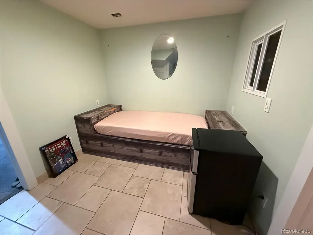 12272 E Burlington Place Denver CO 80239