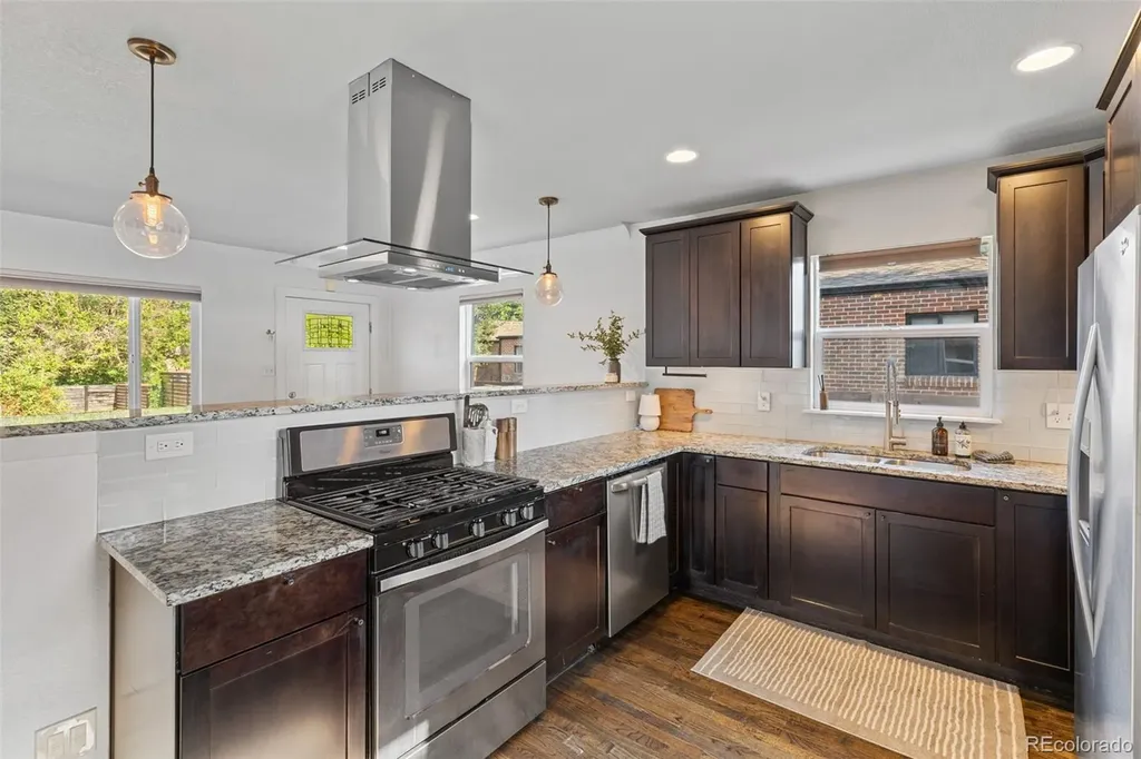 1452 Quitman Street Denver CO 80204