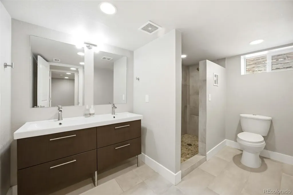 1452 Quitman Street Denver CO 80204