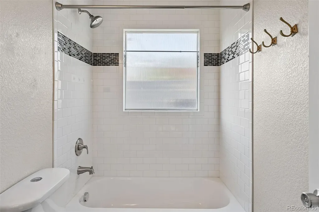 1452 Quitman Street Denver CO 80204