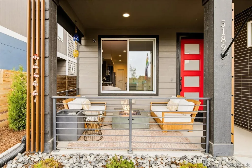 5189 E 63rd Place Commerce City CO 80022