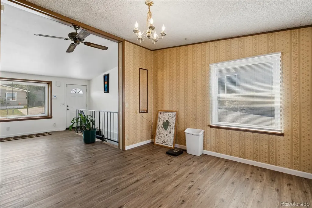 2435 W 91st Drive Denver CO 80260