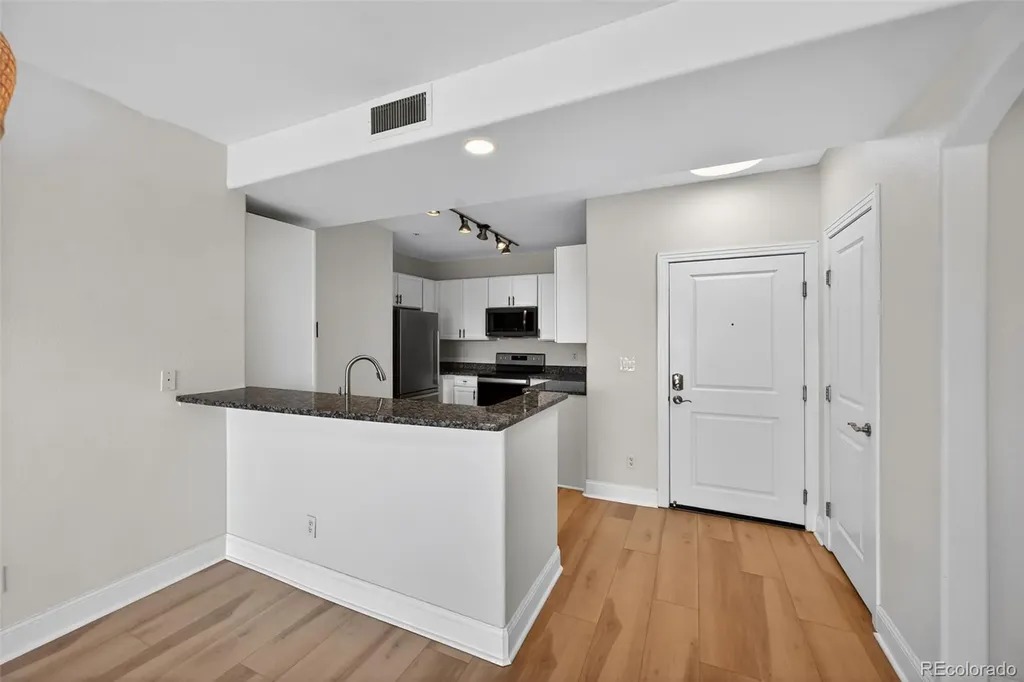 9079 E Panorama Circle Englewood CO 80112