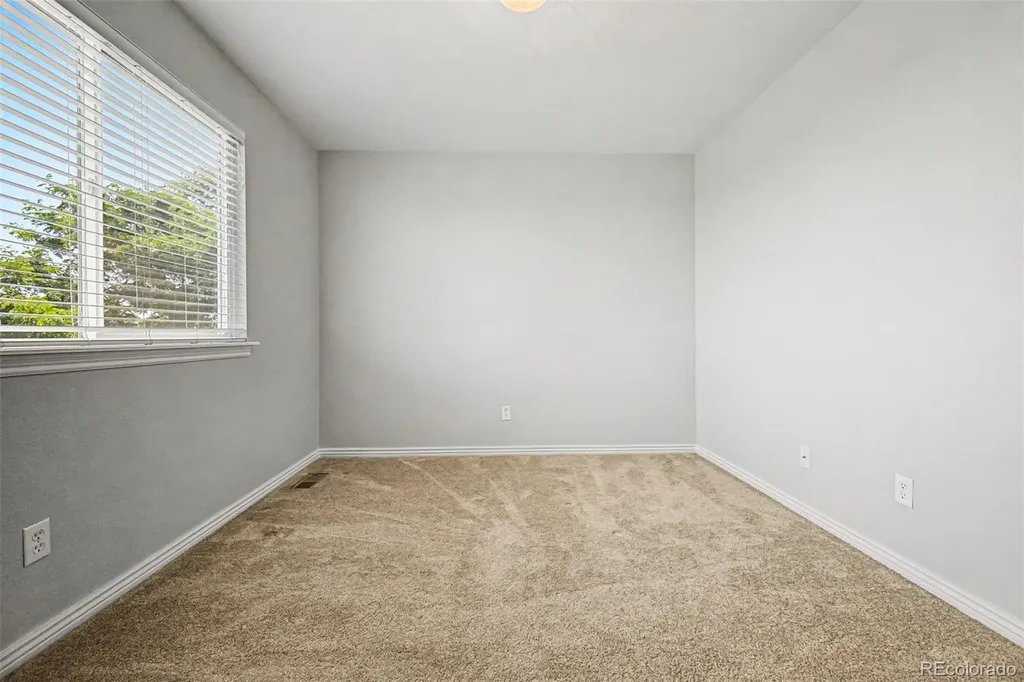 11652 Kearney Way Denver CO 80233