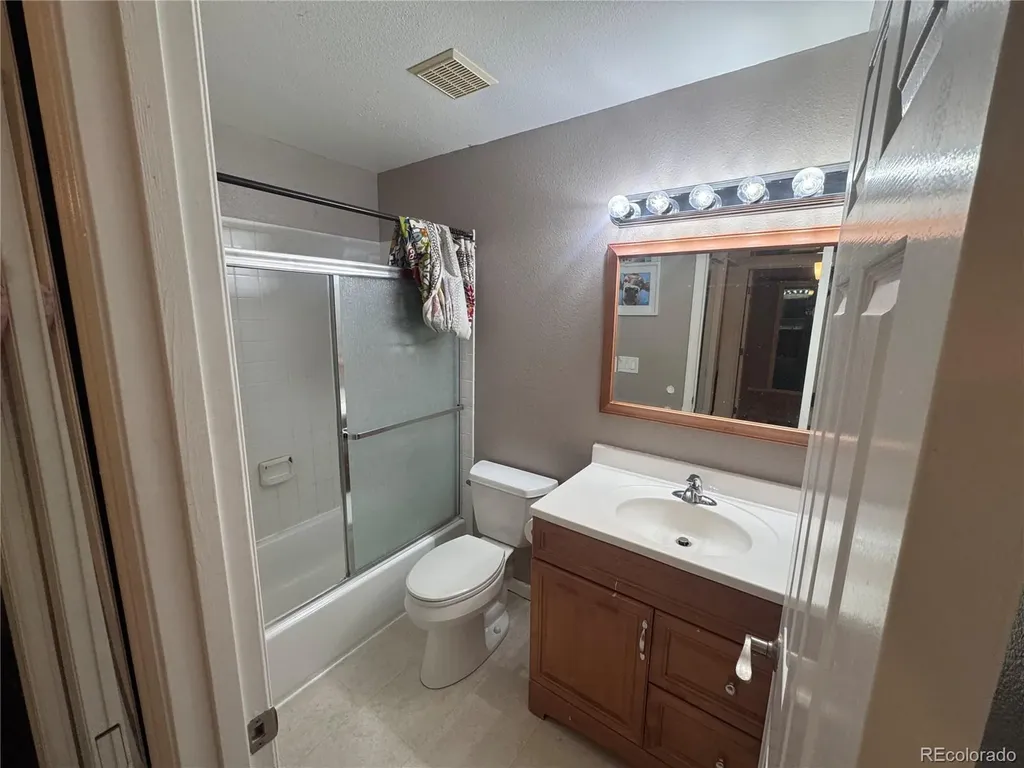 4899 S Dudley Street Littleton CO 80123