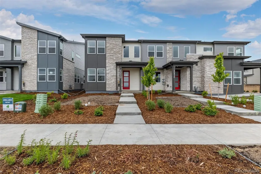 20520 E 58th Avenue Aurora CO 80019