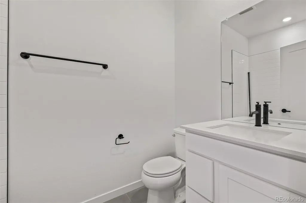 20520 E 58th Avenue Aurora CO 80019