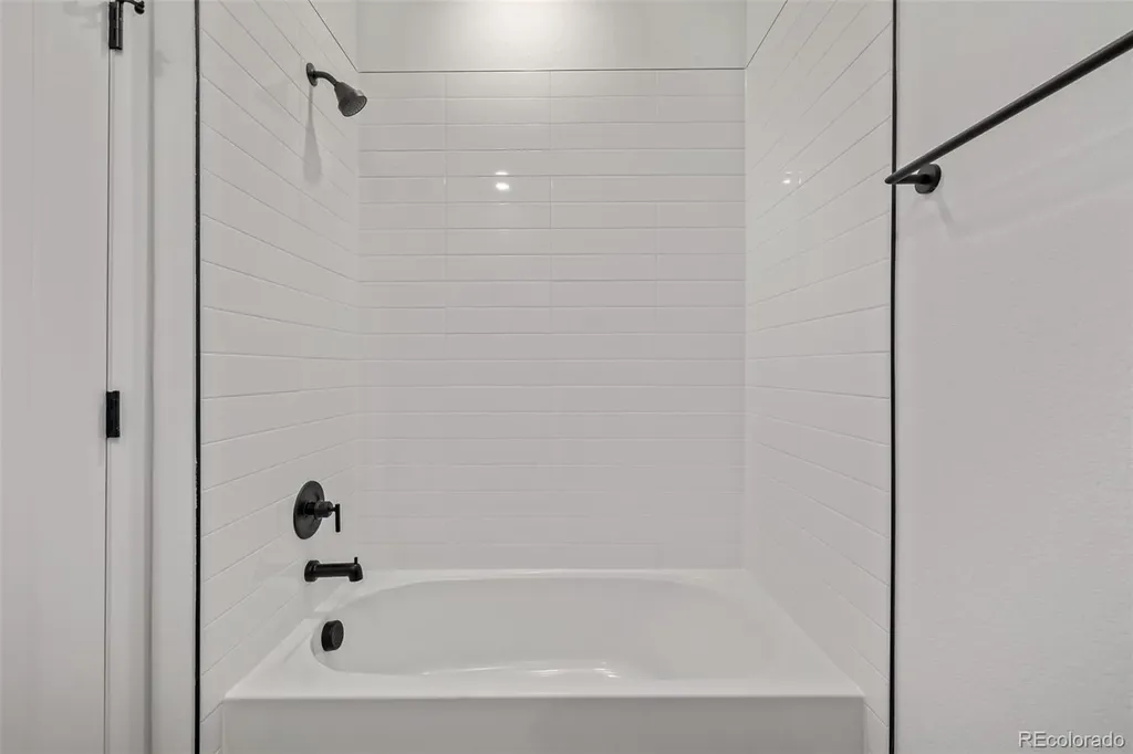 20520 E 58th Avenue Aurora CO 80019