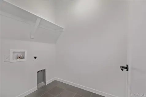 20520 E 58th Avenue Aurora CO 80019