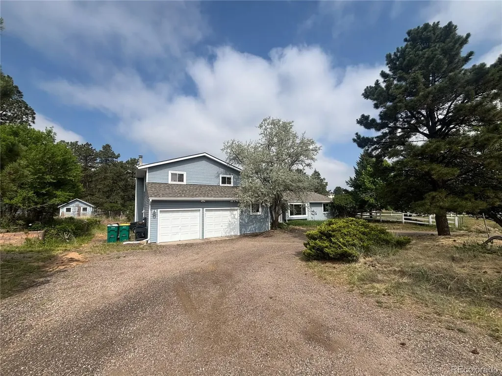 Elizabeth CO, 34509 County Road 21