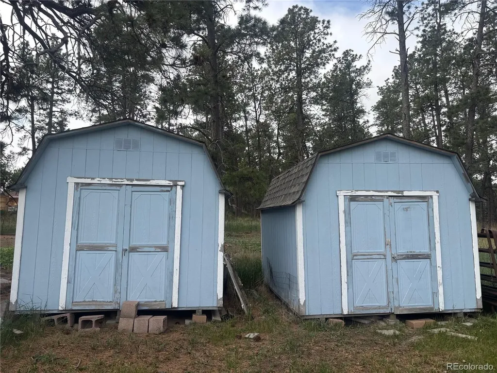 34509 County Road 21 Elizabeth CO 80107