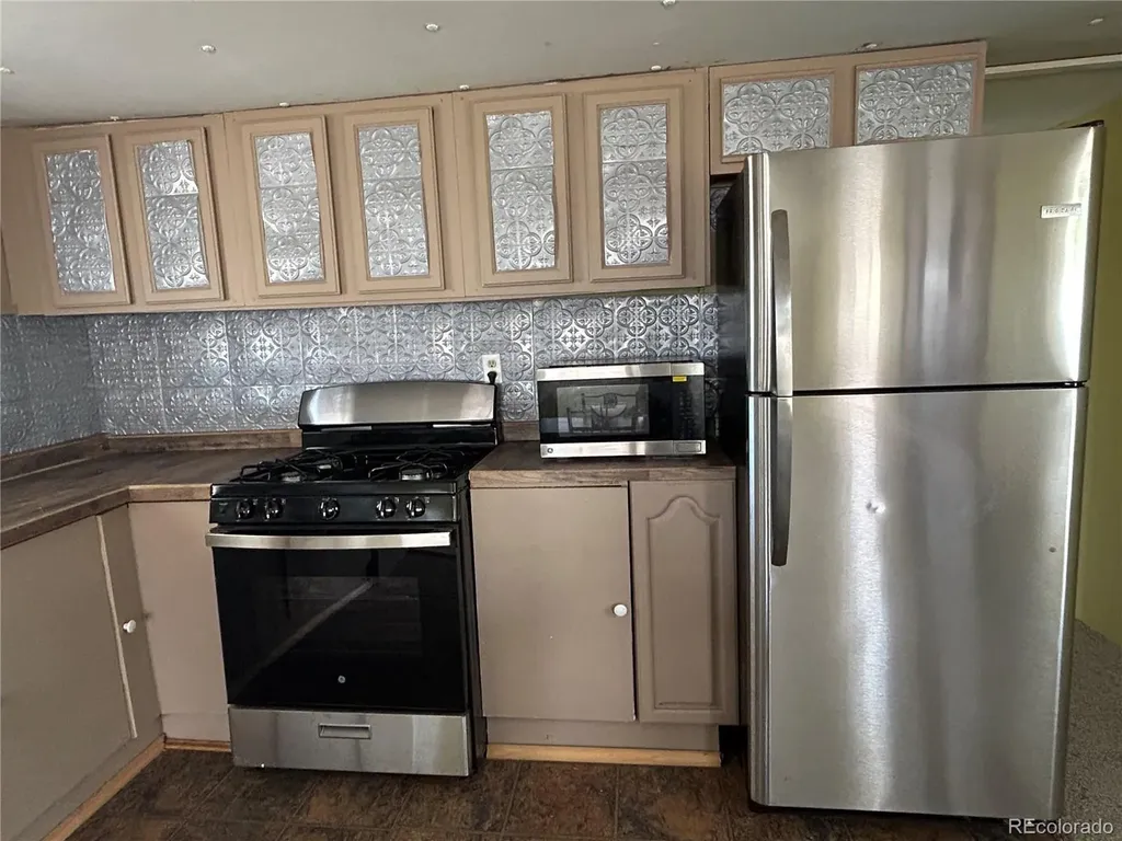 319 Palisade Court Crestone CO 81131