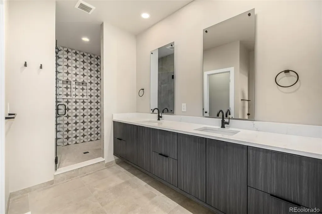 1734 Meade Street Denver CO 80204