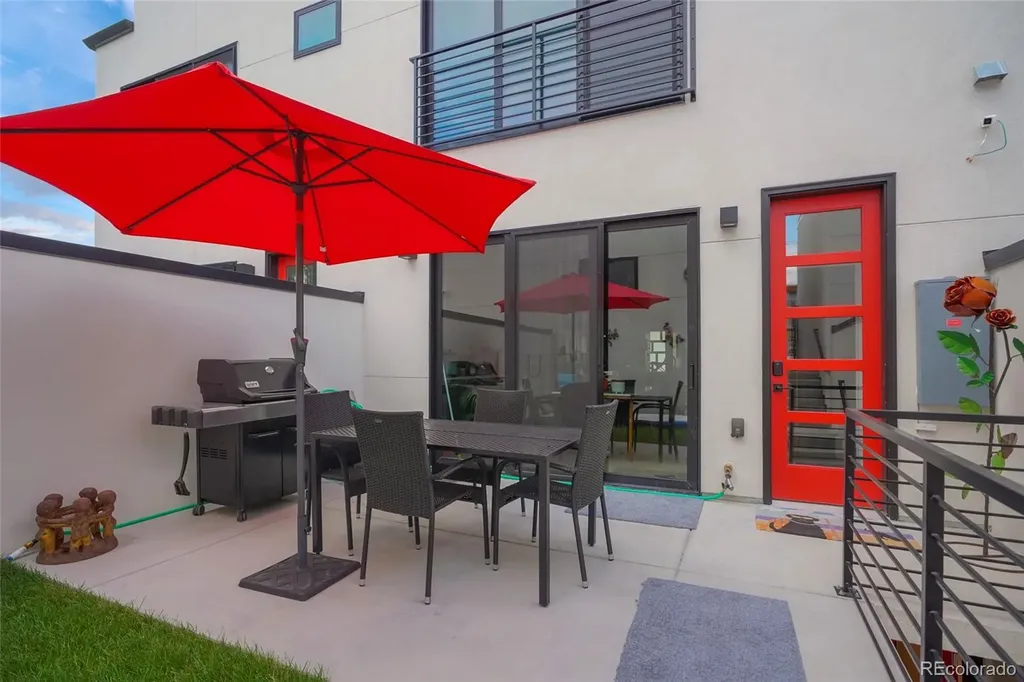1734 Meade Street Denver CO 80204