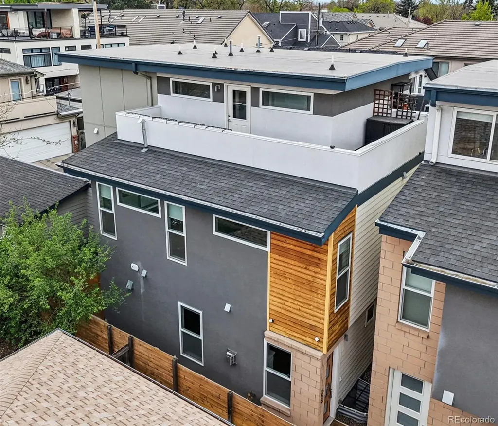 558 Madison Street Denver CO 80206