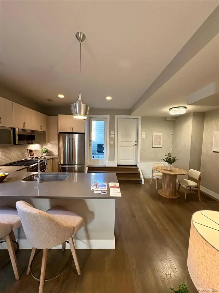 558 Madison Street Denver CO 80206