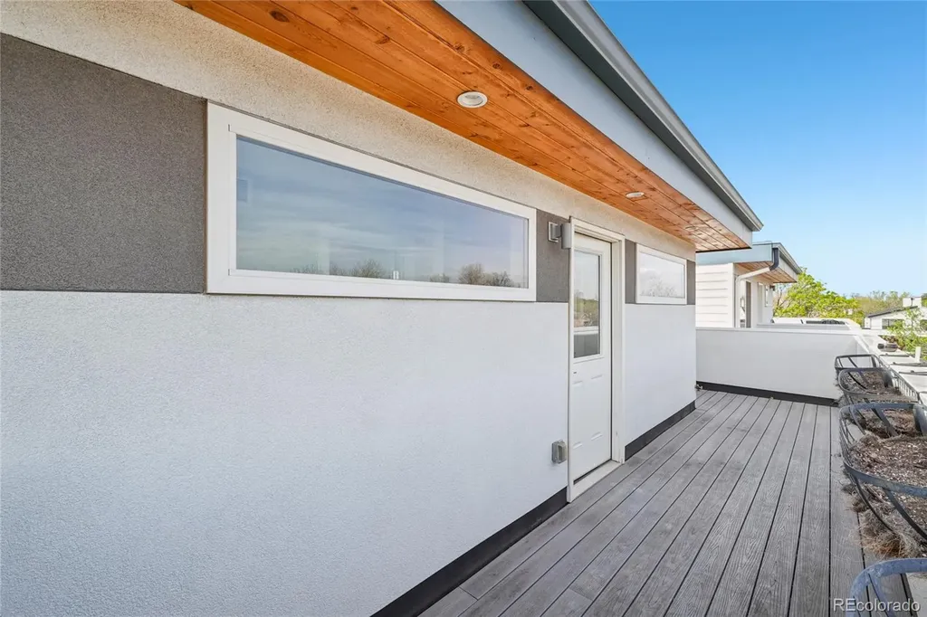 558 Madison Street Denver CO 80206