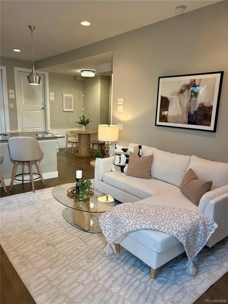 558 Madison Street Denver CO 80206