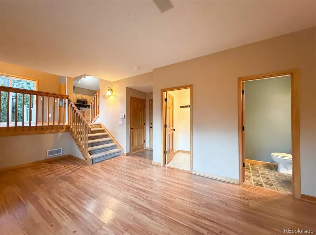 231 Maggie Street Longmont CO 80501