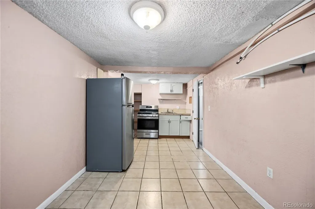 2810 W Short Place Denver CO 80204
