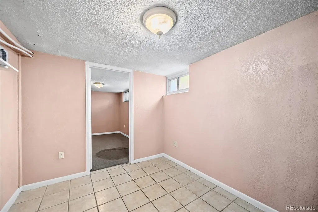 2810 W Short Place Denver CO 80204