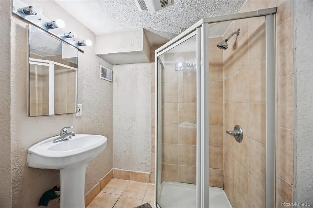 2810 W Short Place Denver CO 80204