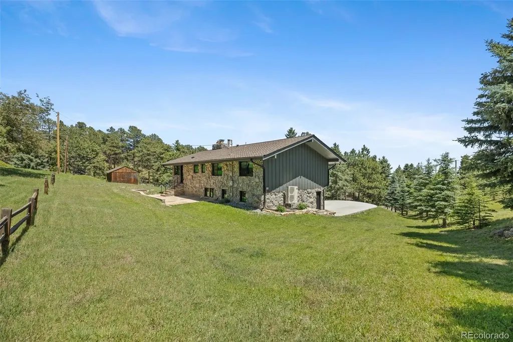 22133 Crestmoor Road Golden CO 80401