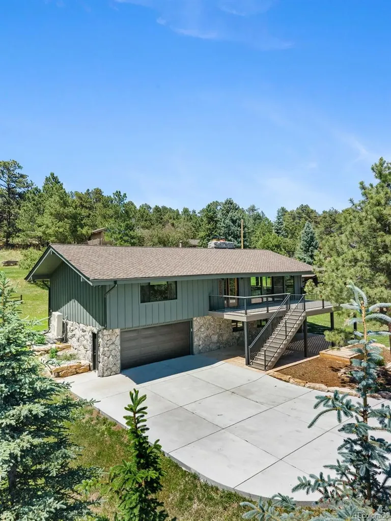 22133 Crestmoor Road Golden CO 80401