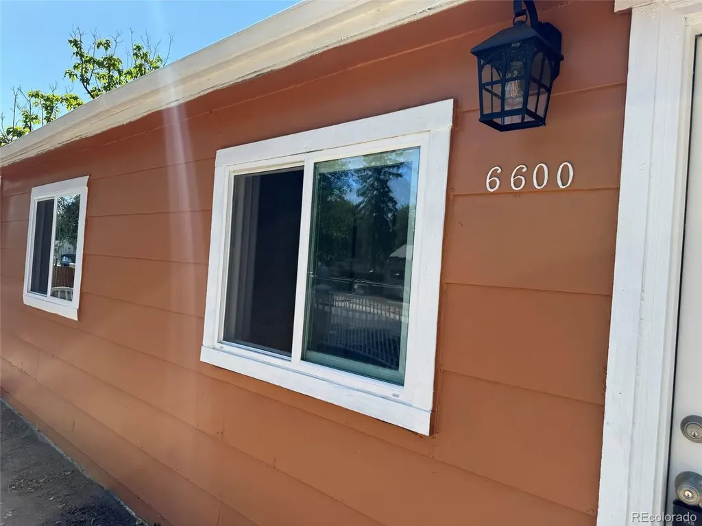 6600 E 77th Place Commerce City CO 80022