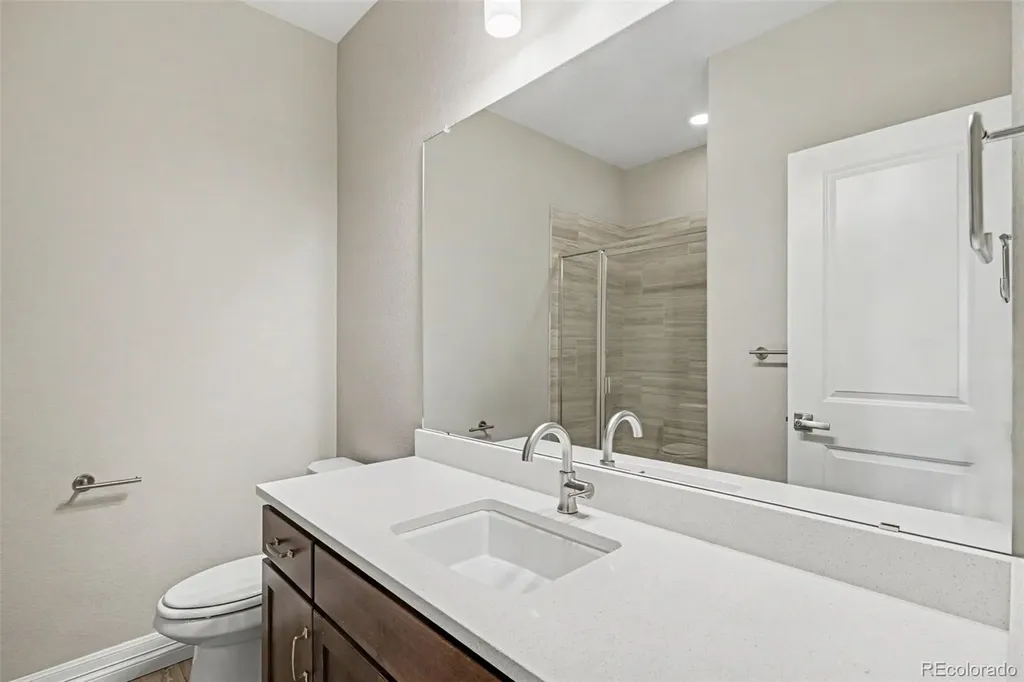 6610 S Addison Way Aurora CO 80016