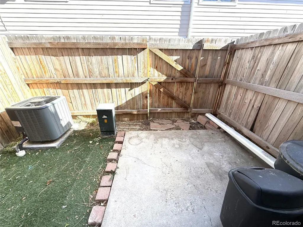 8905 Field Street Broomfield CO 80021