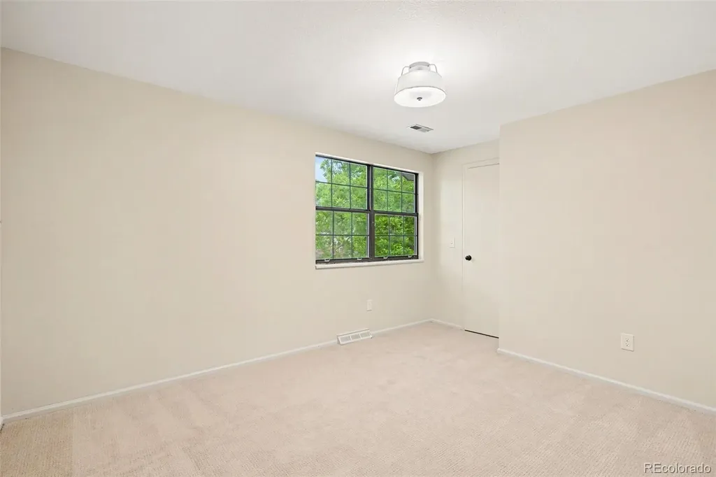5937 S Jasmine Street Centennial CO 80111