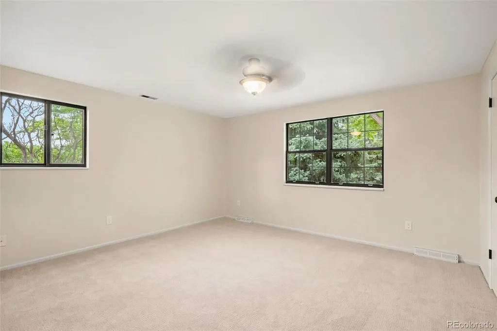 5937 S Jasmine Street Centennial CO 80111