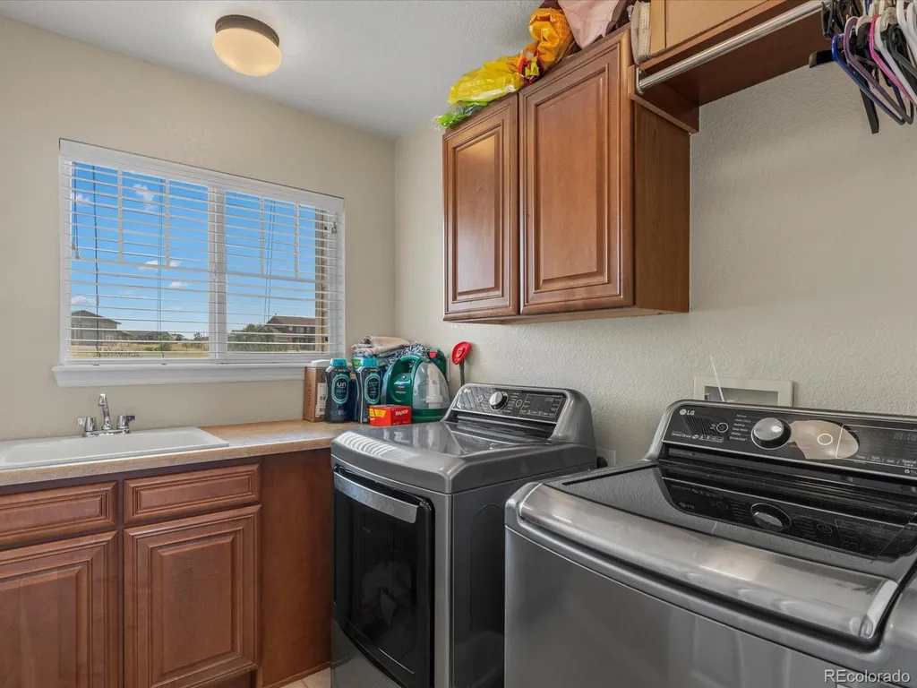 3315 Paintbrush Lane Parker CO 80138