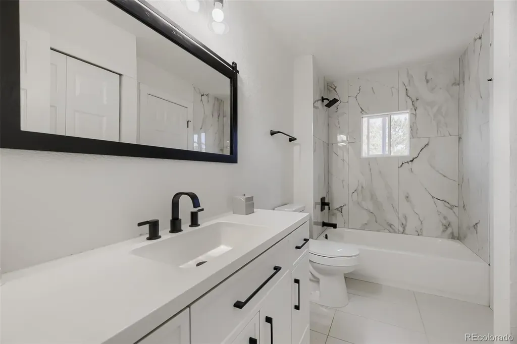 15647 E Atlantic Place Aurora CO 80013