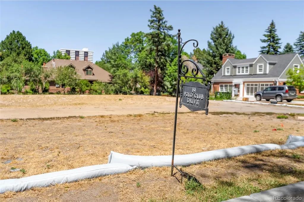 19 Polo Club Drive Denver CO 80209