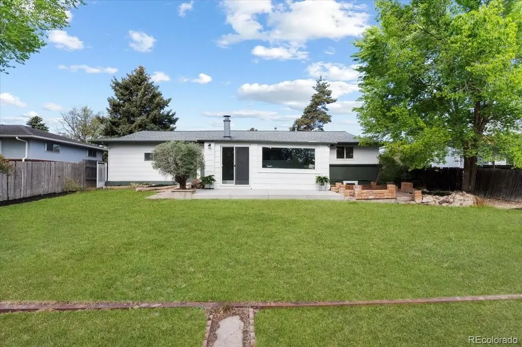 6764 Newland Street Arvada CO 80003
