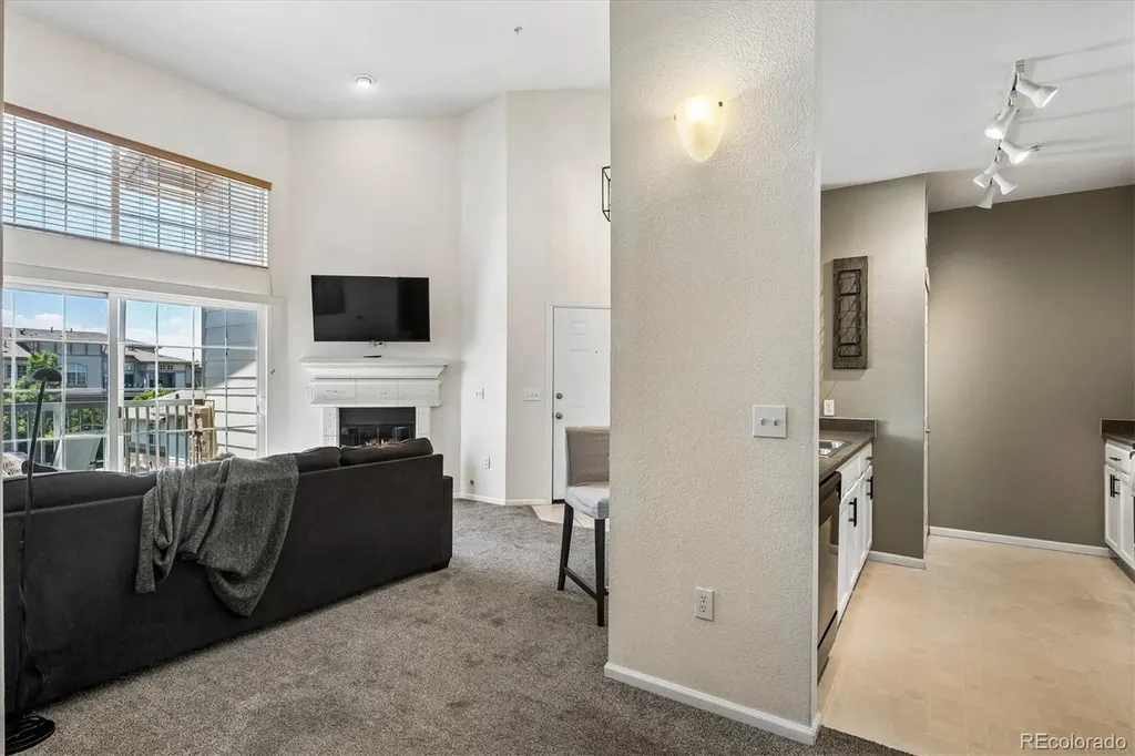 3890 S Dayton Street Aurora CO 80014