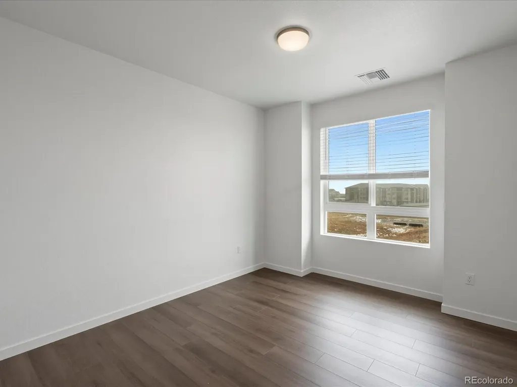 6153 N Ceylon Street Denver CO 80249