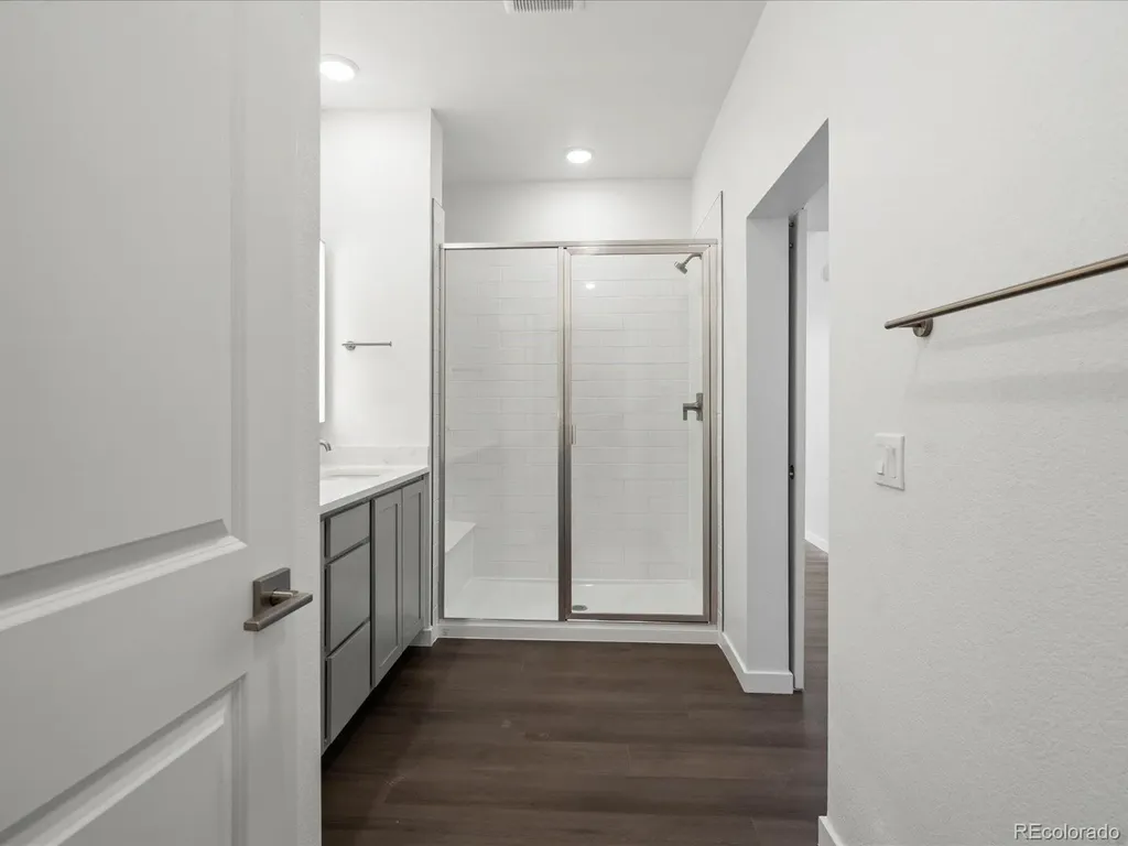 6153 N Ceylon Street Denver CO 80249