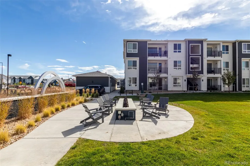 6153 N Ceylon Street Denver CO 80249